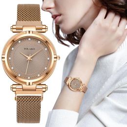 Polshorloges luxe creatieve diamanten wijzerplaat vrouwen kijken mode roos goud magnet buckle dames kwarts eenvoudige vrouwelijke horlogegeschenken