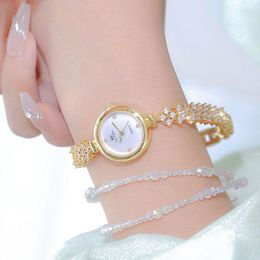 Relojes de pulsera Pulsera de diamantes de lujo Pequeño reloj de oro Estilo japonés Elegante pulsera de cuarzo para niña Reloj de regalo Montre Femme