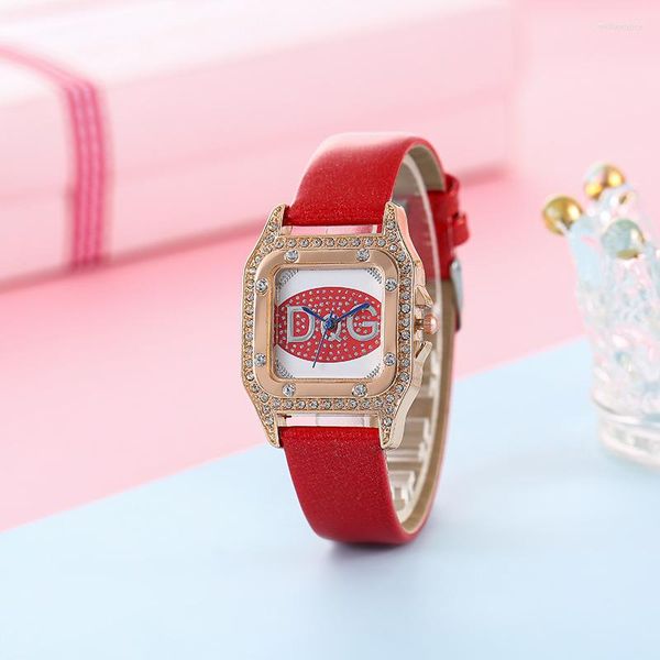 Relojes de pulsera de lujo DQG marca señoras reloj cuadrado cielo estrellado diamante completo cuarzo rojo Montre Femme pulsera para mujer reloj regalo Relogio