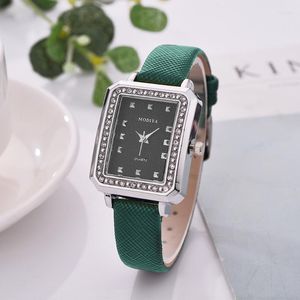 Montres-bracelets de luxe femme montre à quartz plein diamant mode rectangle montres ciel étoiles mince ceinture femme montre-bracelet cadeau en gros