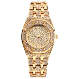 Polshorloges luxe volledige stenen diamant vrouwen kijken quartz bling ice out voor dames jurk polshorloges Montre femme relogio