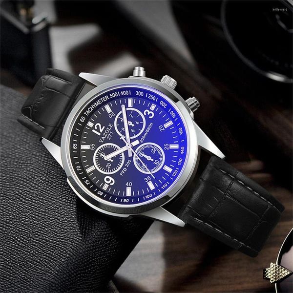 Relojes de pulsera Reloj de lujo para hombre Cronógrafo resistente al agua de alta calidad Reloj de pulsera para hombre Relojes de cuarzo para hombre de cuero de negocios Reloj informal