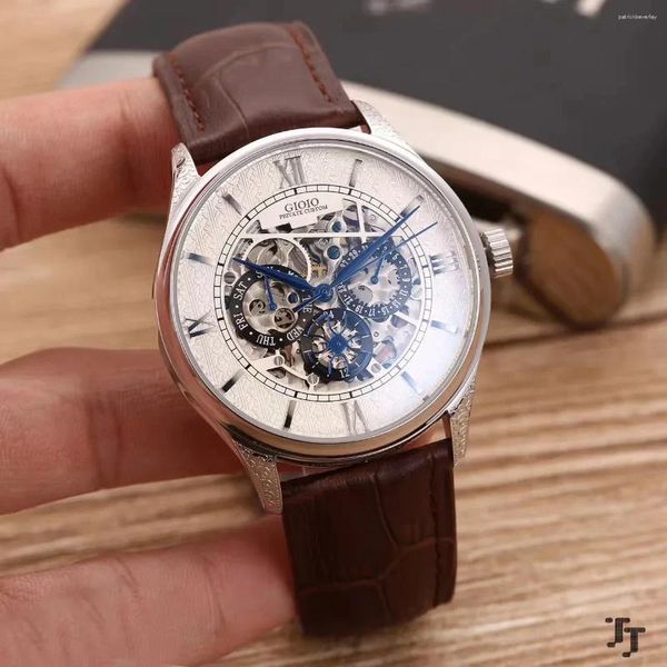 Montre-bracelets Luxury Men Automatic Mechanical Watch Black Blue Blue Leather Watchs