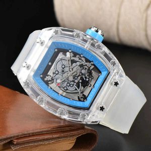 Designer polshorloges Luxe herenhorloge Saffier spiegel Topontwerp Hoge kwaliteit Datejust 47 mm Quartz uurwerk Lichtgevende rubberen band Waterdicht Sport Montre