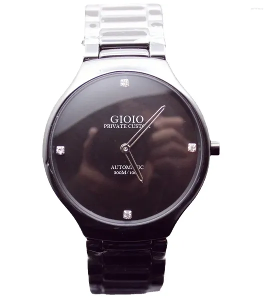 Montre-bracelets Men de luxe Femmes Blanc Black Black Watch Watch Watch Quartz Sport Montres