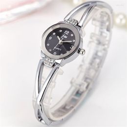Relojes de pulsera de lujo simple pequeño dial redondo 3 colores damas relojes para mujer 2023 Top Brand Casual Reloj de cuarzo Relogio Feminino Reloj