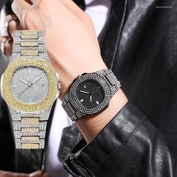 Relojes de pulsera Reloj de lujo Calendario Relojes Reloj universal para hombres y mujeres Diamante brillante Cuarzo Regalo Novio Amante Pulsera