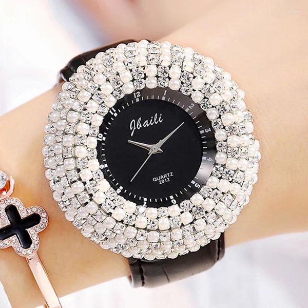 Montre-bracelettes Luxury Femmes Regardez Circle Crystal Codal Black Big Diamond Ladies La bracelet regarde en silicone sangle Horloge