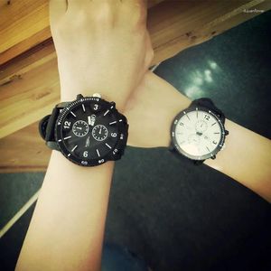 Relojes de pulsera Mance 2023 Relojes de correa de cuero unisex Hombres Reloj de esfera grande para amantes Negro Blanco Lady Sport Mujer Cuarzo