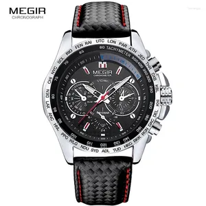Montre-bracelets Megir Fashion Luminal Quartz Watch Man Brand de cuir décontracté Regardez les hommes analogiques imperméables.