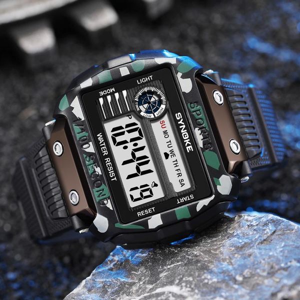 Relojes de pulsera Relojes de lujo para hombres Rectángulo Reloj deportivo digital LED resistente al agua Reloj de pulsera electrónico militar Hombre Montre HommeWristwatches Wri