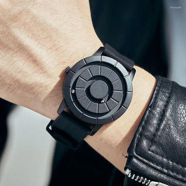 Relojes de Pulsera Reloj de Pulsera mecánico para Hombres Agujero de Gusano suspendido Tecnología Negra Sentido Concepto de Personalidad Creativa Gratis