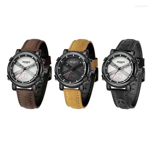 Montres-bracelets Montre pour hommes Militaire Bande de cuir véritable Durable et anti-goutte Moto Design spécial Apparence Couple Cadeau Quartz