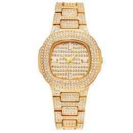 Horloges Horloges Bling Iced Out 18K Gold Shining CZ Quartz Horloge Heren Hip Hop Man Horloge Waterdichte Sieraden