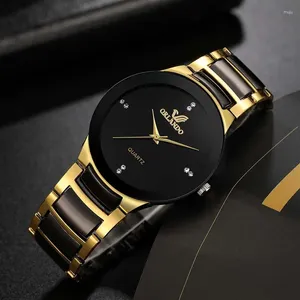 Horloges Herenhorloge Hoge kwaliteit minimalistisch gestreept gradiëntband Modieus en elegant Britse stijl stalen band Quartz geschenk