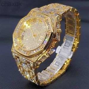 Montre-bracelets Men Watch Luxury Diamond-Wristwatch Mouvement japonais imperméable Big cadran Band Steel Band Hip Hop Rigiane Gold Gold pour horloge D240417
