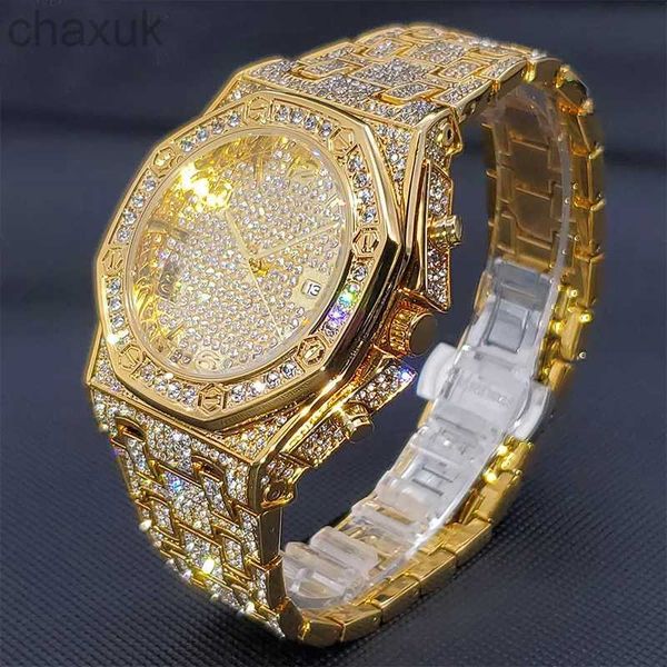 Wallwatches Men Watch Luxury Diamond Wallwatch impermeable movimiento japonés Big Steel Band Hip Hop Gold Gold For Clock D240417