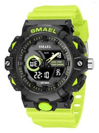 Wallwatches Men Watch Sports 50m Implay Dual Time Digital Analog Clock 8081 Semana de cronómetro Pantalla de deportes casuales Relojes