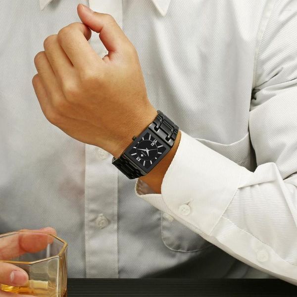Montres-bracelets hommes montres WWOOR mode luxe carré noir acier inoxydable poignet étanche décontracté Quartz horloge mâle Montre Homme