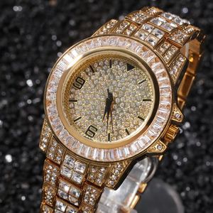 Mujeres de pulsera Relojes para hombres Luxury Out CZ Baguette Water Water Water Diamond Sea inoxid Watch for Men Quartz Wutwatch Relogio Masculino