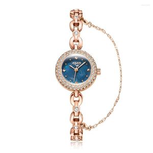 Relojes de pulsera Mini Pequeño Diamante de imitación Pulsera con dijes Joyería Reloj Cadena Señora Reloj de mujer Horas de moda Vestido Chica Regalo de cumpleaños Julius Box