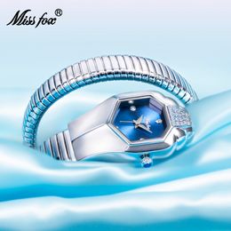 Montres-bracelets MISSFOX Serpent Forme Diamant Montre Pour Femmes Marque De Luxe Cadran Bleu Mode Femmes Montres Lunette Bracelet Quartz Movt pour Femme 230823