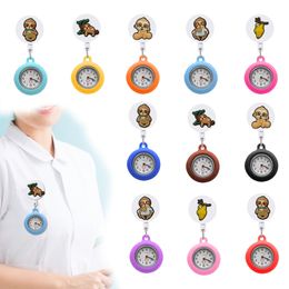 Polshorloges Monkey Clip Pocket horloges Nurse Watch Glow Pointer in the Dark Pin On met tweedehands Stethoscope Rapel FOB Badge Broche OTSD3