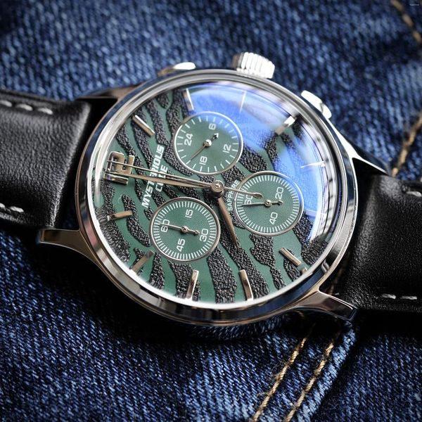 Relojes de pulsera Código de misterio Reloj de homenaje para hombres Japón VK64 Cronógrafo Movt Cristal de zafiro de lujo Acero inoxidable Impermeable 2023