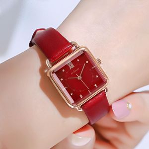 Montres-bracelets NEKTOM carré strass rouge bracelet en cuir montres pour femmes mode robe élégante étanche dames montre-bracelet