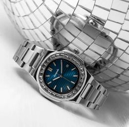 Montre-bracelets Nouveaux montres pour hommes de luxe incasé, nom de marque imperméable quartz diamant lumineux de haute qualité D240417