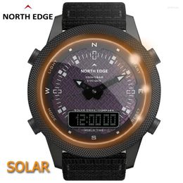 Montre-bracelets North Edge Outdoor Sports imperméables Chargage solaire Solaire montre la boussole pokinetique Arrêt d'alarme multifonctionnel