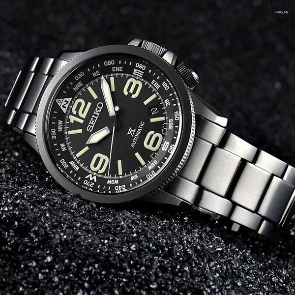 Montre-bracelets Original Japan Mechanica 20bar Imperminent les montres sportives lumineuses pour les hommes