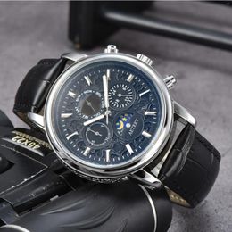 Montres-bracelets Montres originales pour hommes Multifonction Date automatique Mode Cuir Chronographe Moonphase Top Horloges