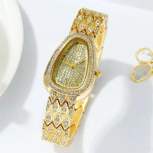 Muñecos de pulsera Relojes de cuarzo romano ovalado Banda de acero Diamond Luxury Elegant High End Watch for Women