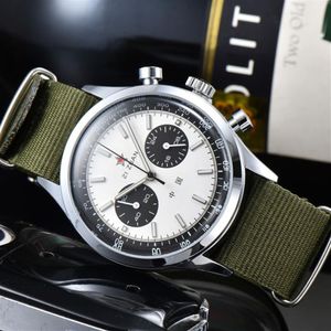 Montre-bracelets Pilot Seagull Movement 1963 Chronograph 38 mm Mens Quart Watch 40 mm Cloque de poignet imperméable Montre Homme 221128262L