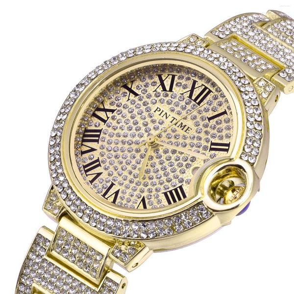 Relojes de pulsera PINTIME Número romano Hombre Reloj de pulsera Reloj Reloj de pulsera masculino Cuarzo Hombres Lujo Diamante completo Hip Hop Oro Relojes helados