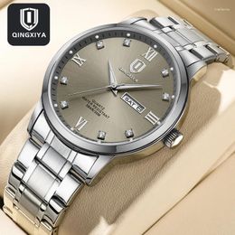 Montre-bracelets Qingxiya Brand Fashion Quartz Watch For Men en acier inoxydable imperméable Semaine lumineuse Date de luxe Watches Mens Relogio Masculino