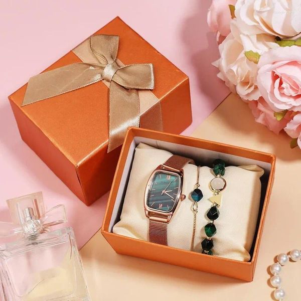 Montre-bracelets Watch Watch for Women Fashion Electroply Color Préserver le Titanium Steel Ball Bracelet Box Box Box