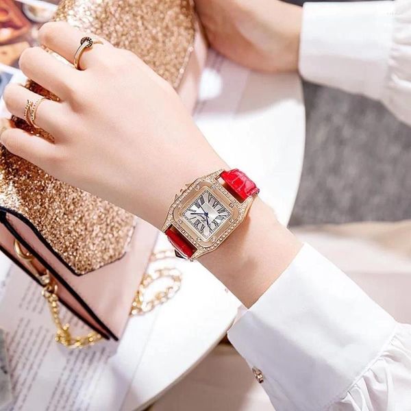Montre-bracelets Numbers Roman Reborquez les montres zircon cadeaux d'anniversaire quartz Femmes de poigne