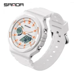 Polshorloges sanda 2023 Casual dameshorloges mode luxe digitale kwarts horloge voor vrouwelijke klok 5ATM waterdichte relogio feminino