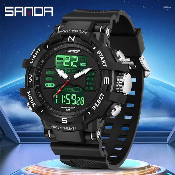 Montre-bracelets Sanda Men Men Fashion Sports Watchs Dual Display Digital Silicone Strap Quartz Watch pour 50 m de montre de bracelet à LED à 50 mètres