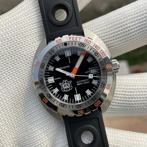 Relógios de pulso SD1967 Vendendo Moldura de Aço 43mm Steeldive Sapphire Glass 30ATM Resistente à Água NH35 Automático Mens Dive Watch Reloj