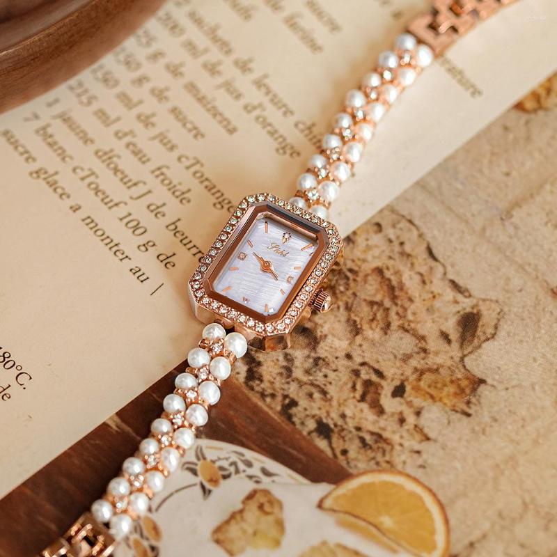 Armbandsur Sdotter lyxmodemärke Kvinnor tittar på full diamant Rhinestone Watch Ladies Girls Armband Female Quartz Reloj Muj
