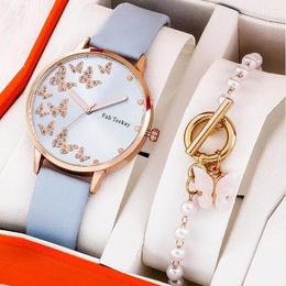 Horloges Sdotter Luxe damespolshorloge Vlinder Elegant dameshorloge Armband 2 stuks Set Mode Kwartsleer Damesklok Cadeau