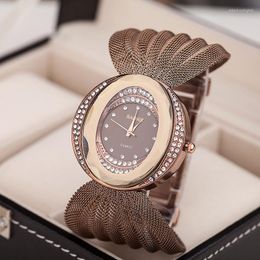 Relojes de pulsera Venta de relojes Banda ancha ovalada Correa de malla dorada y plateada Lujo de moda para mujeres