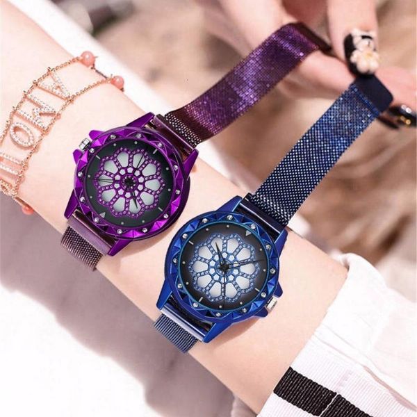 Relojes de pulsera Venta de mujeres Malla Imán Hebilla Lucky Flower Reloj de lujo Señoras Rhinestone Cuarzo Relogio Feminino