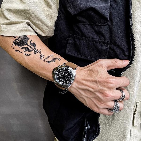 Montre-bracelets Sending Watch Top Ten Top Brands of Men and Women Authentic masculin Student Mécanical Wormhole Concept's Watch's Watch.