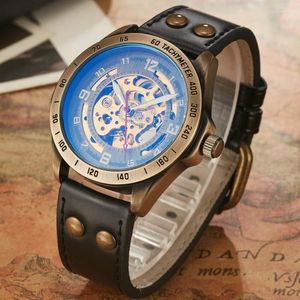 Relojes de pulsera Reloj Shenhua Esqueleto Steampunk Banda de cuero genuino Hombres Relojes de pulsera de cuerda automática Estilo retro Hombres Mecánico automático