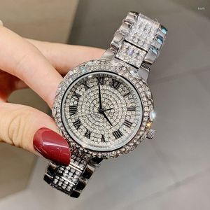 Montres-bracelets Argent Diamant Femmes Montres Dame Quartz Poignet En Acier Inoxydable Horloge Femme Montre Fille Relogio Feminino