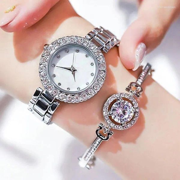 Montre-bracelets en argent Watch Womens Diamond dames analogiques Horloge de bracelet Quartz Watchs Femmes Habiller Bracelet Set Clock